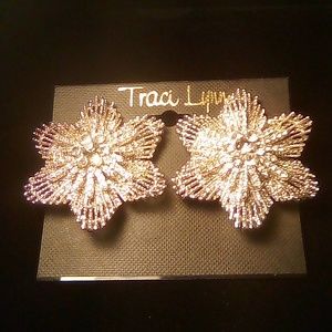Star Struck Pierced Earrings